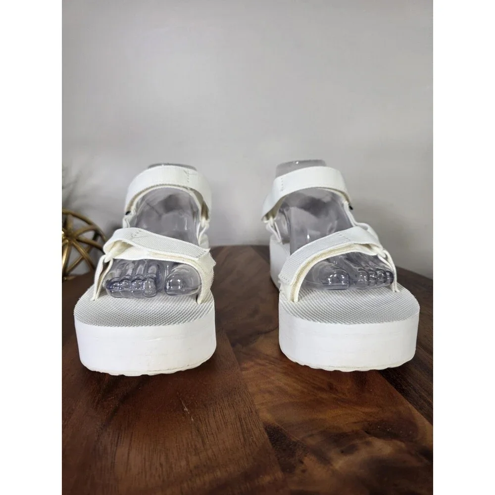 Teva Flatform Universal White Chunky Platform Sandals Size 8